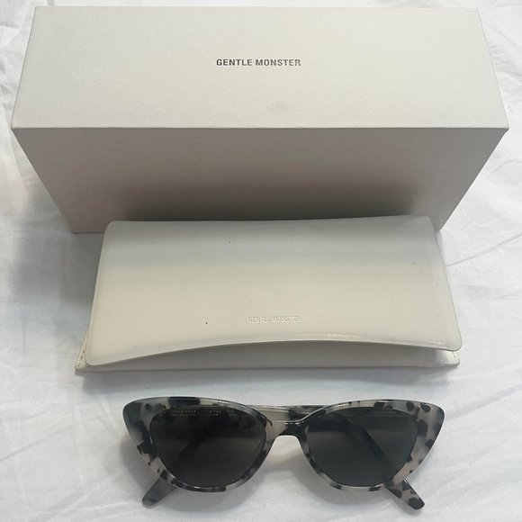 GENTLE MONSTER | Accessories | Gentle Monster Crella S3  display picture 3